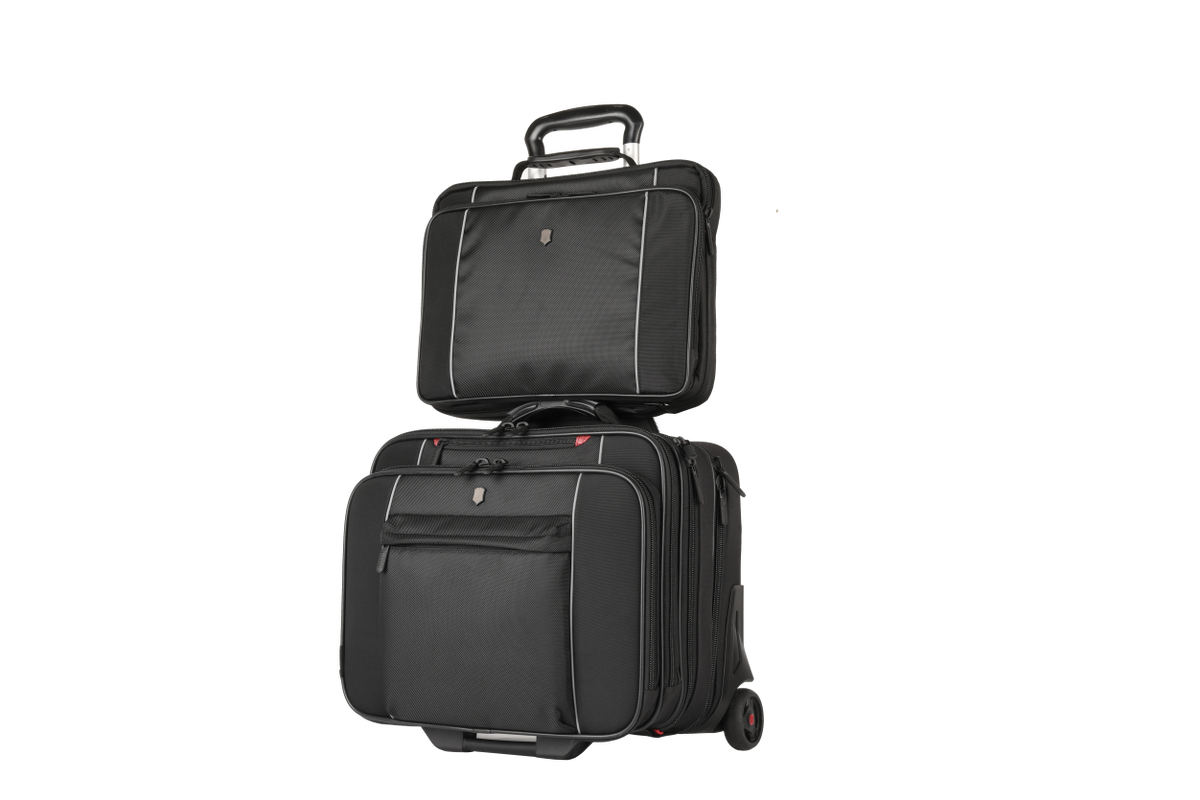 探访深圳宝安 40 年箱包代工厂